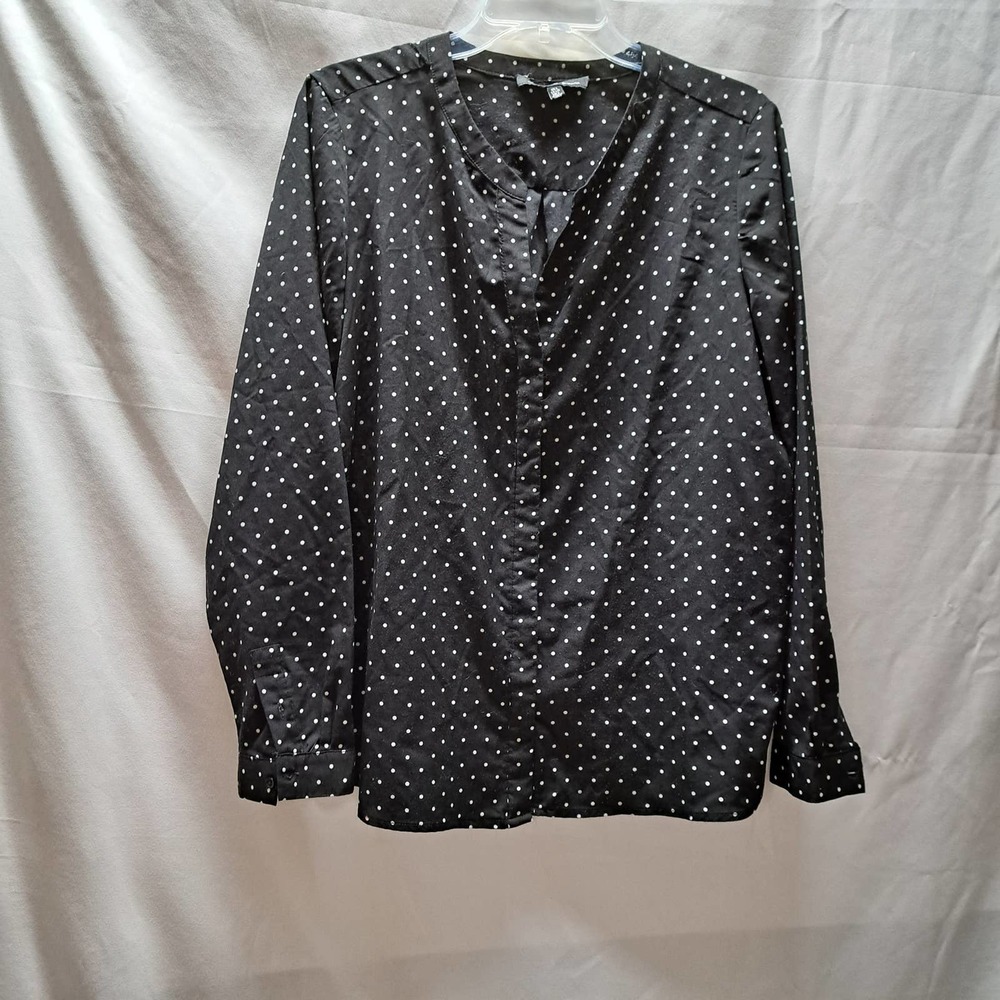 Jasmine & Juliana Black white polka dots hidden button up blouse Large